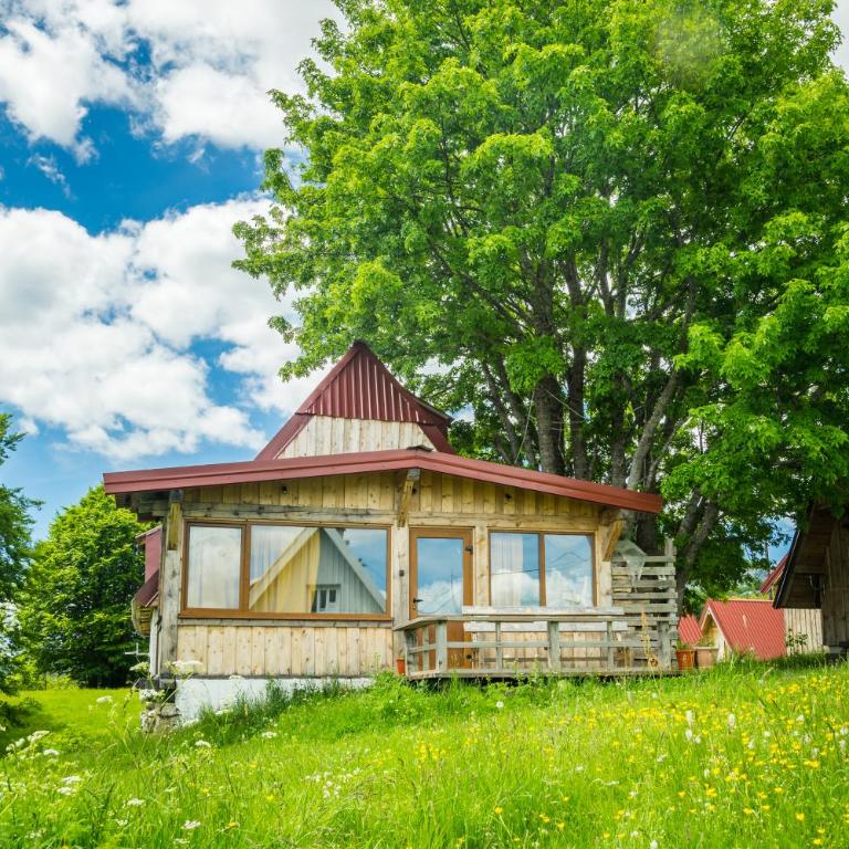 Maple village - Four-Bedroom House - 47