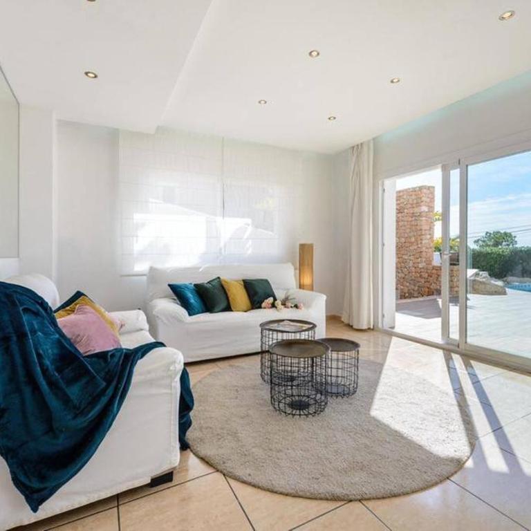Villa by Ibiza with Pool, Sea Views BBQ - Villa - 15