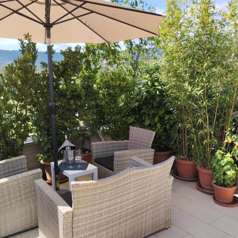 Bellini's House - Two-Bedroom Apartment with Terrace - 14