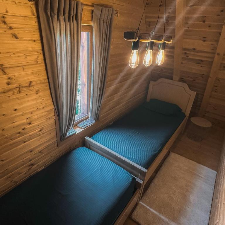 Sweet Home - Two-Bedroom House - 34