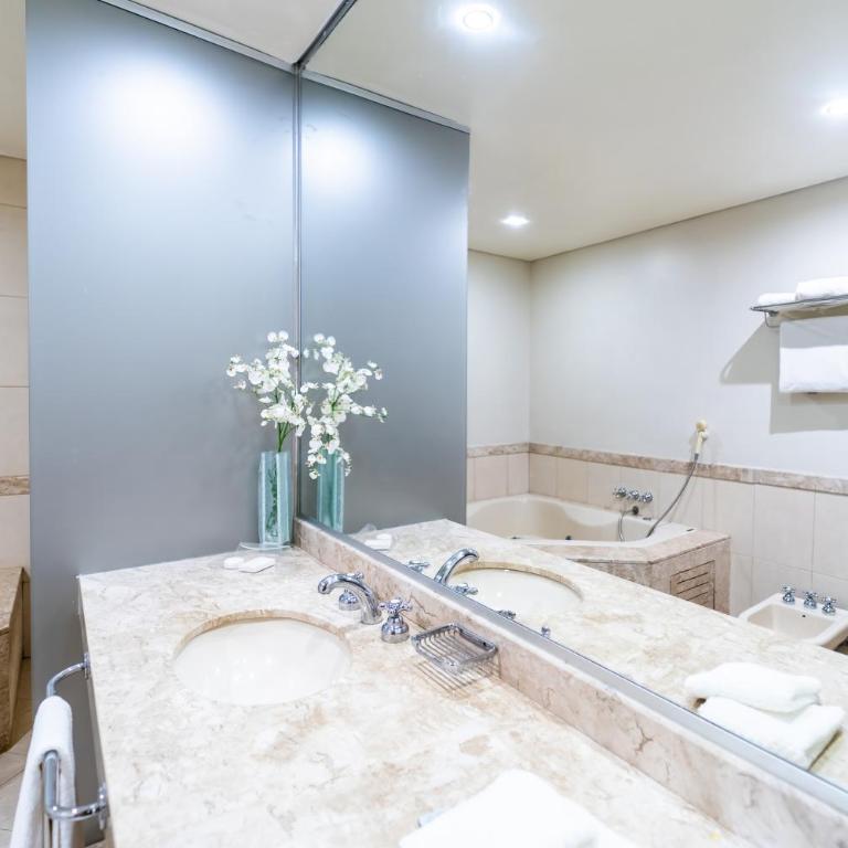 Crowne Plaza Asunción by IHG - Suite de 1 dormitorio - 1 cama extragrande - 3