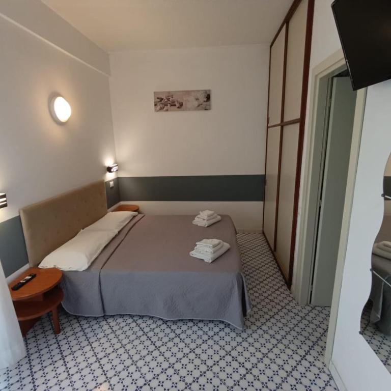 Hotel Le Terrazze - Double Room - 8