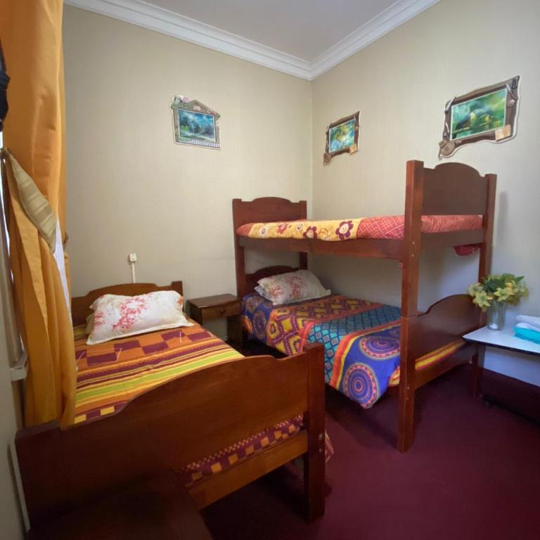 Hostal Valparaíso - Habitación Triple - 2