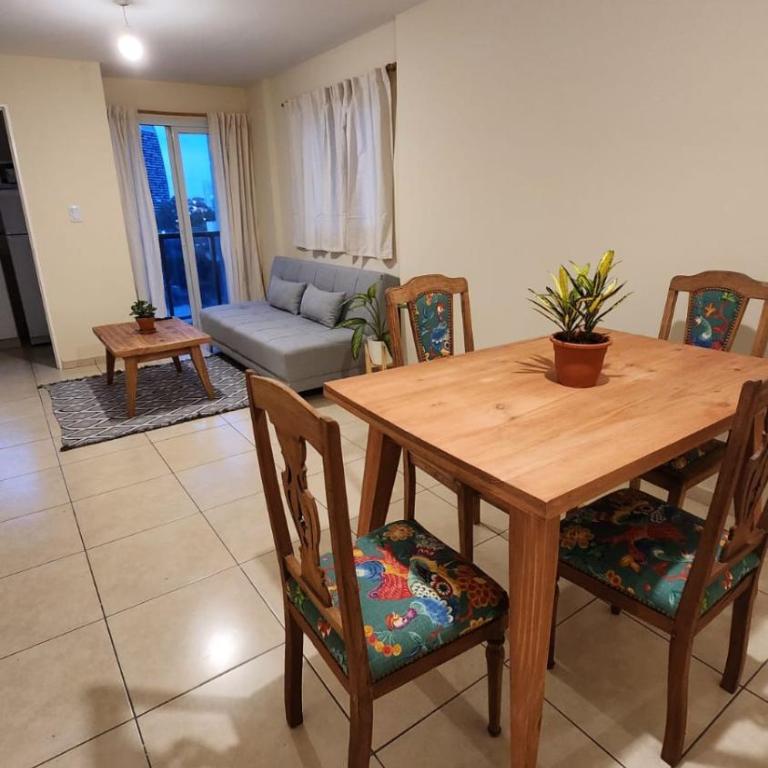 DEPARTAMENTO Ubicado en el CENTRO DE CORDOBA 1 dormitorio Balcón Asador Pileta - Apartamento de 1 dormitorio - 1
