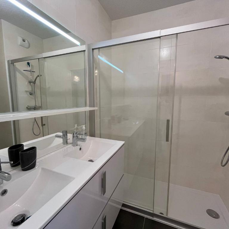 Appartement T4 avec Terrasse, Piscine et Proche Dune du Pyla - FR-1-319-154 - Apartment (6 Adults) - 8