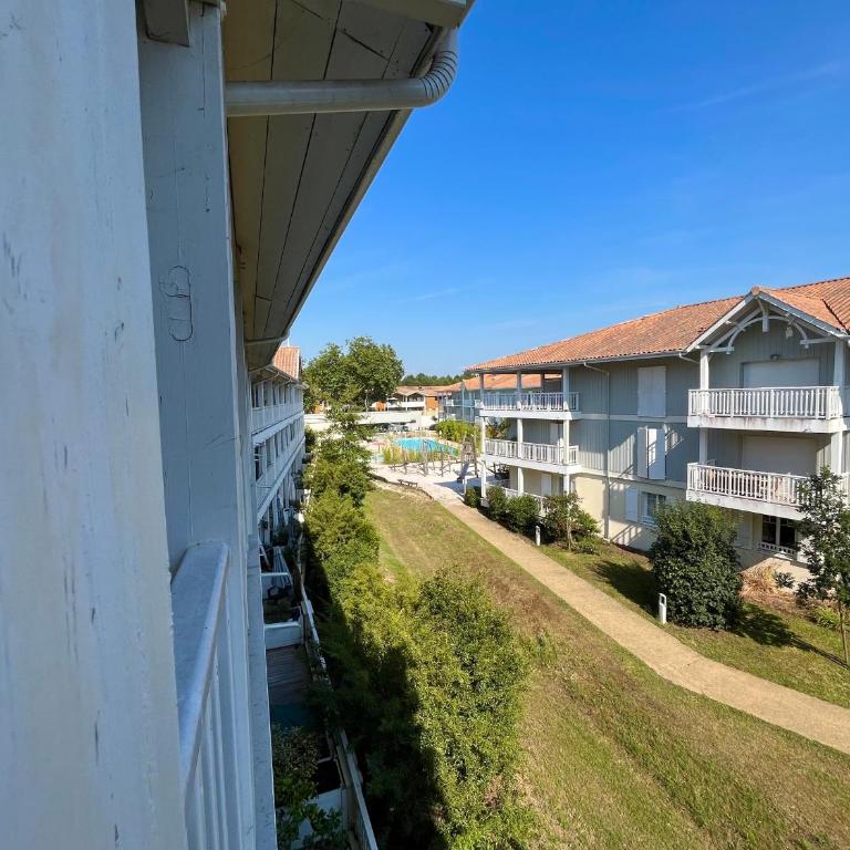 Appartement T4 avec Terrasse, Piscine et Proche Dune du Pyla - FR-1-319-154 - Apartment (6 Adults) - 18