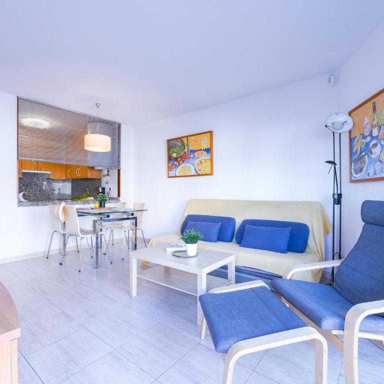 Apartamento cerca de la playa con vista y piscina - ES-325-5 - Apartment - 7
