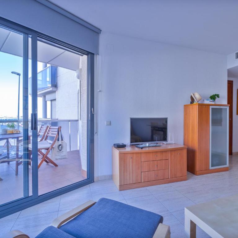 Apartamento cerca de la playa con vista y piscina - ES-325-5 - Apartment - 16