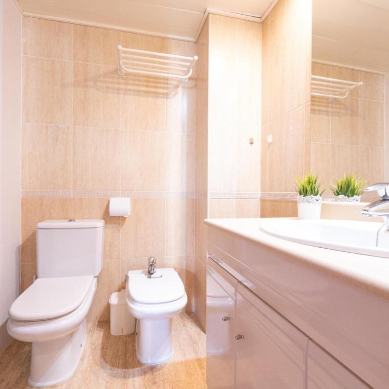 Apartamento cerca de la playa con vista y piscina - ES-325-5 - Apartment - 29