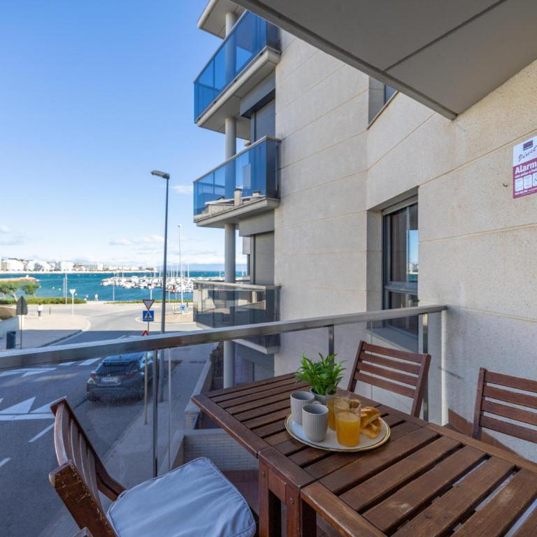 Apartamento cerca de la playa con vista y piscina - ES-325-5 - Apartment - 35