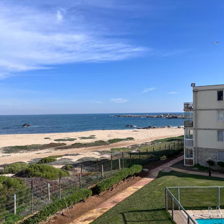 Bordemar, primera línea de playa - Three-Bedroom Apartment - Oceanfront - 8