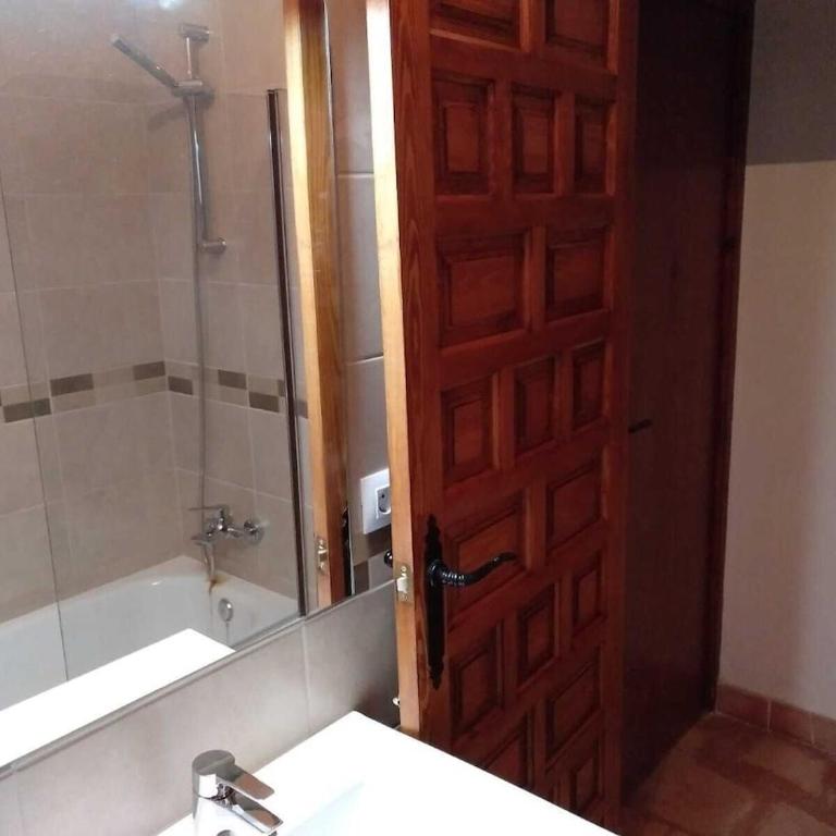 Villa Casa Nuestra - Three-Bedroom Villa - 20