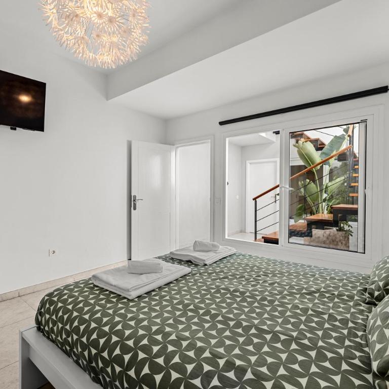 Stunning 2 bedroom Duplex close to main Beach with seaviews - Apartamento de 2 dormitorios - 16