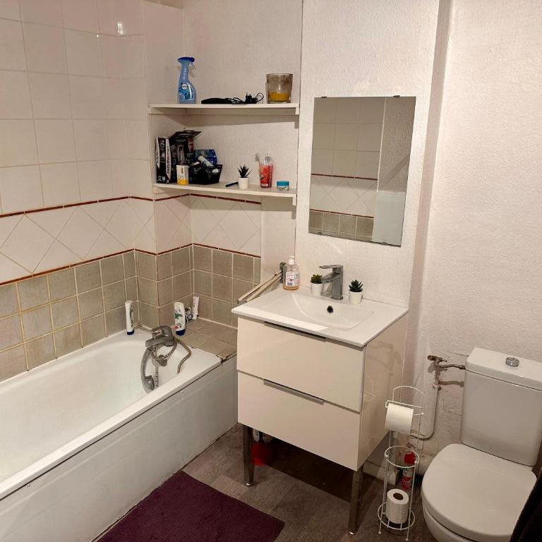 Residence Centre lille - One-Bedroom Apartment - 5