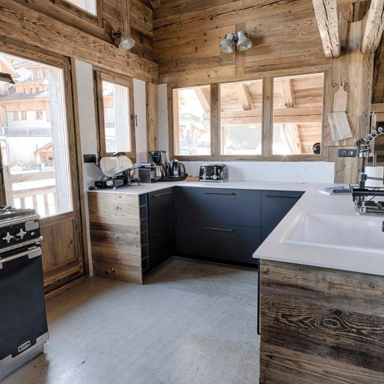 Chalet Le Perchoir, Spa, Sauna, sur les pistes - Chalet Supérieur - 38
