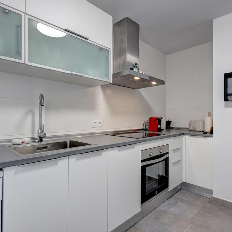 Estepona terrace, parking & pool Apartment - Apartamento de 1 dormitorio - 14