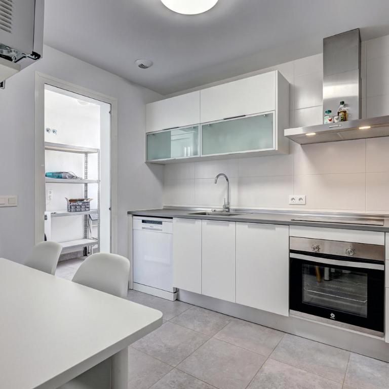 Estepona terrace, parking & pool Apartment - Apartamento de 1 dormitorio - 13