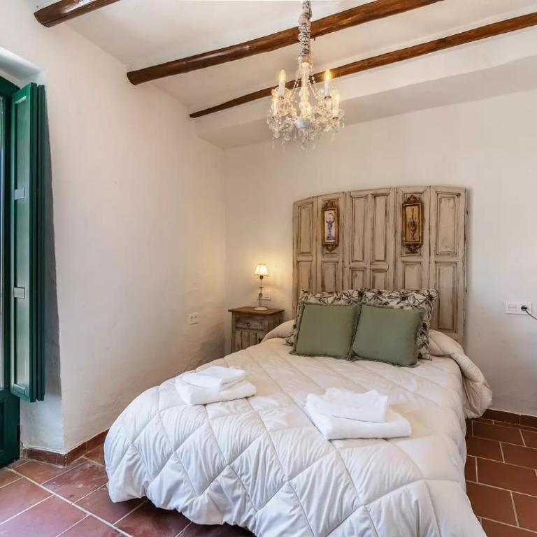 Ruralya Alojamientos Granada Constitución Square - Two-Bedroom House - 16