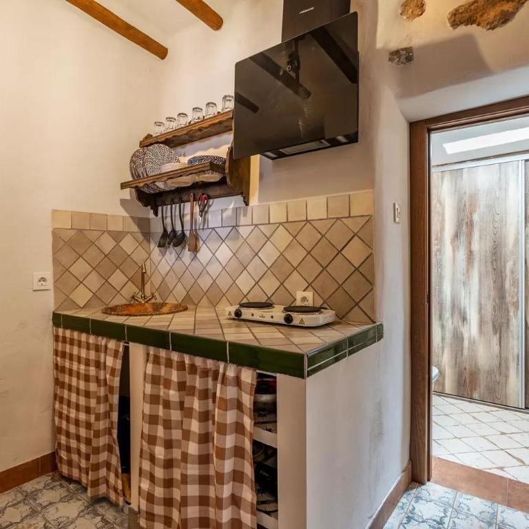 Ruralya Alojamientos Granada Constitución Square - Two-Bedroom House - 22