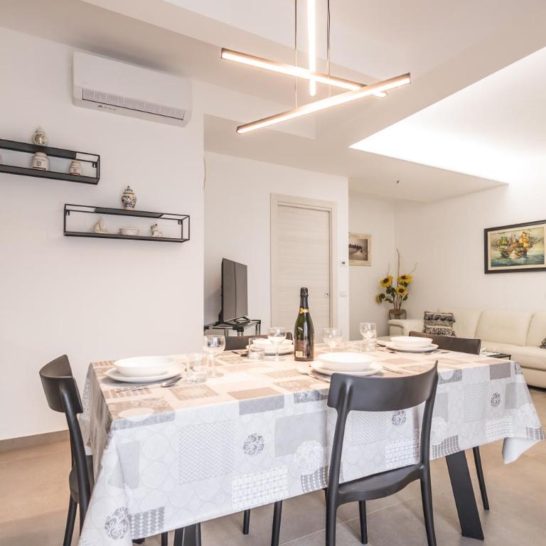 AmazHome - "New Wave" Casa spaziosa vicino al mare - Appartamento con 2 Camere da Letto - 25