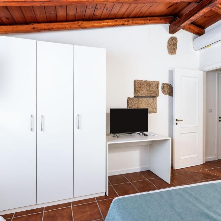 Fronte Mare Apartments & City Views - Superior One-Bedroom Apartment - 11