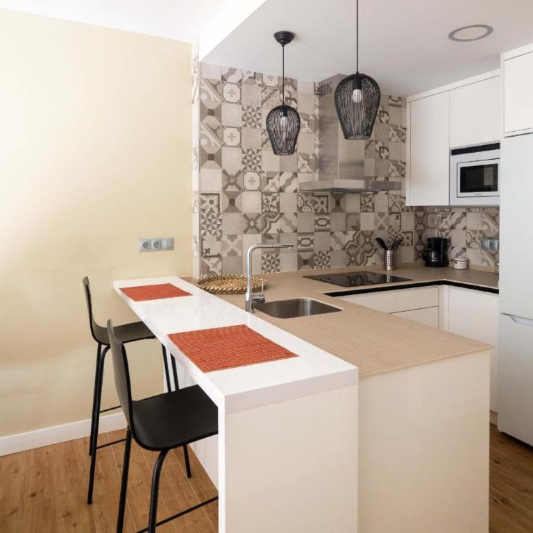 Apartamento 1ª Linea de Playa en Fuengirola - One-Bedroom Apartment - 3