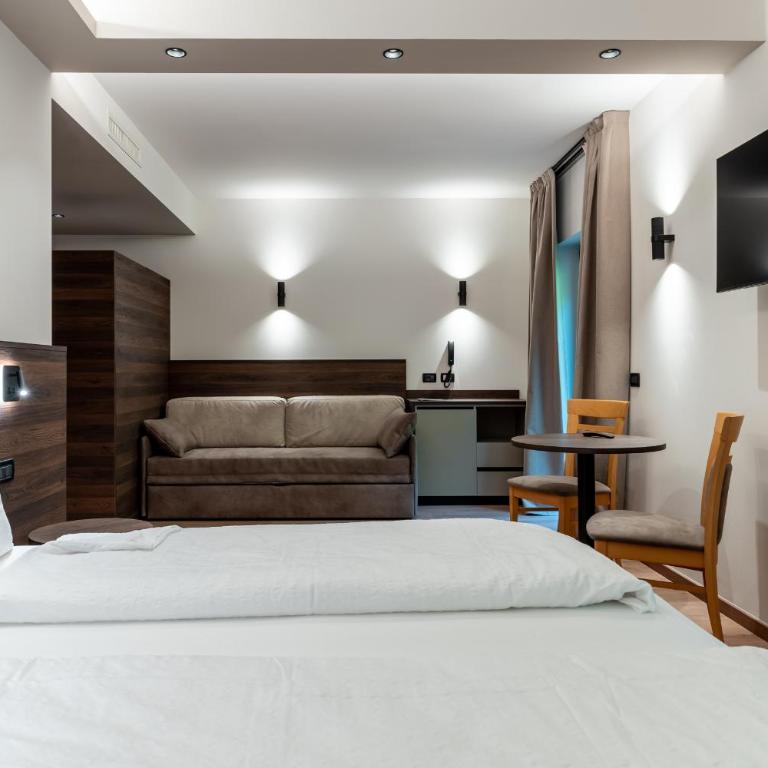 Hotel Ariston - Camera Matrimoniale Comfort - 5