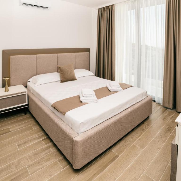 Omena Luxury Villas - Three-Bedroom Villa - 32