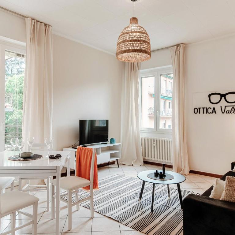 Zamenhof 9 - by MyHomeInComo - Appartamento con 2 Camere da Letto - 1