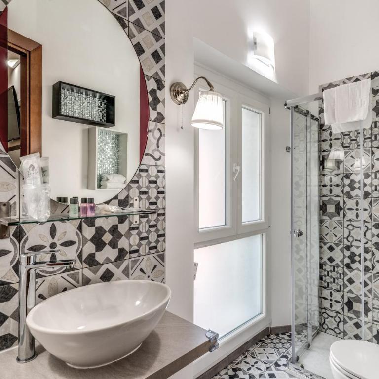 Hotel Santa Prassede - Camera Matrimoniale/Doppia con Letti Singoli - 13