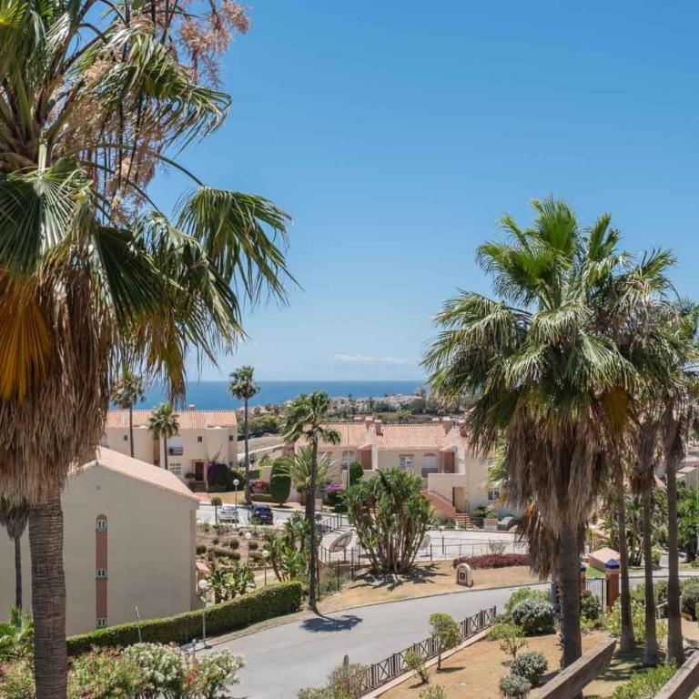 Malibu Mansions by the beach by ALFRESCO STAYS - Apartamento Superior - 11