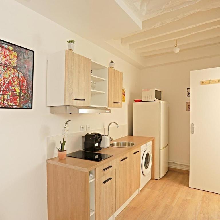 Appart Faubourg St Denis 4 personnes - Appartement 1 Chambre - 5