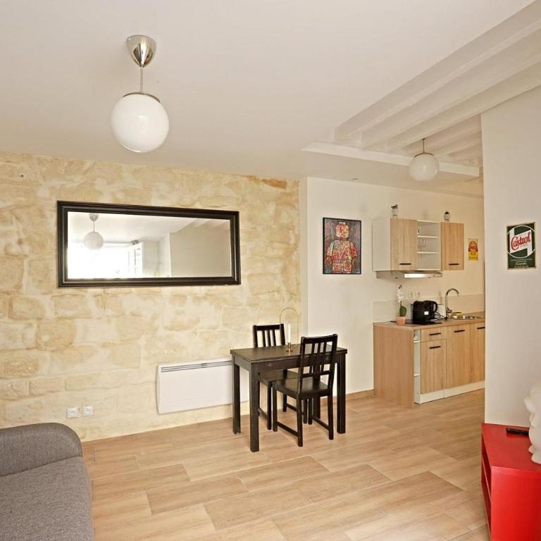 Appart Faubourg St Denis 4 personnes - Appartement 1 Chambre - 10