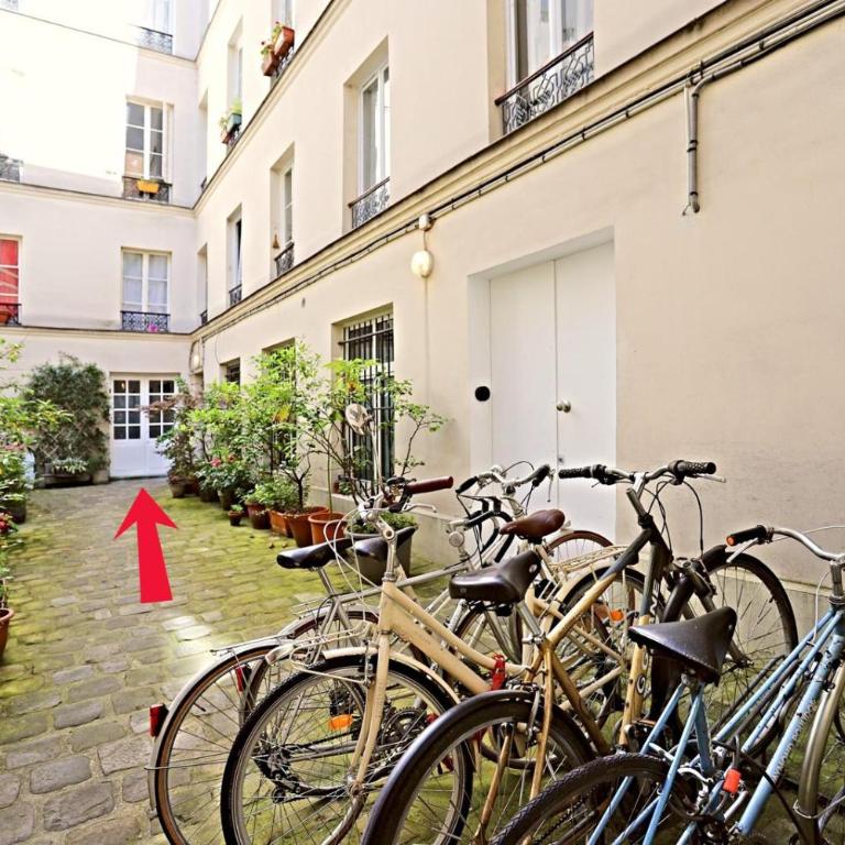 Appart Faubourg St Denis 4 personnes - Appartement 1 Chambre - 15