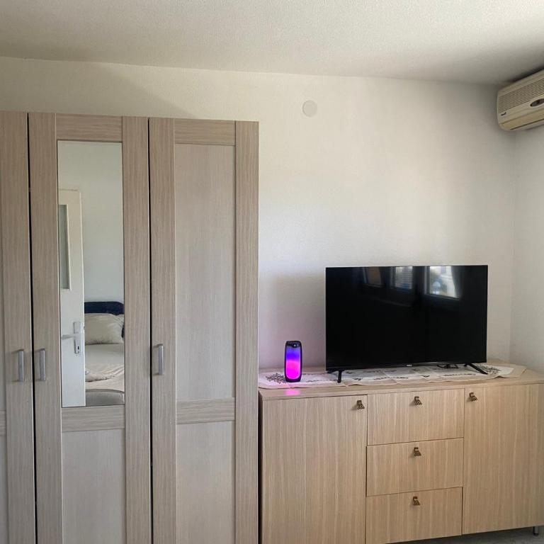 Apartman Ema - Apartman sa 2 Spavaće Sobe - 9