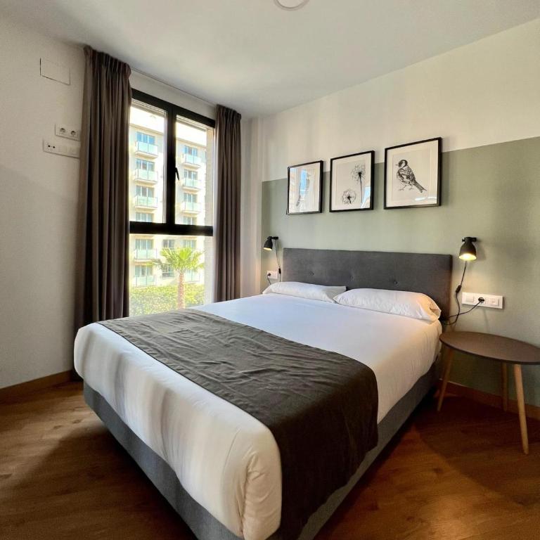 Apartamentos de Pradas - One-Bedroom Apartment - 10