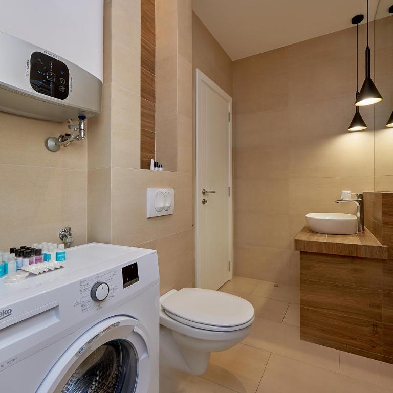 BigMontenegro Dreams - Two-Bedroom Apartment with Pool View - 3