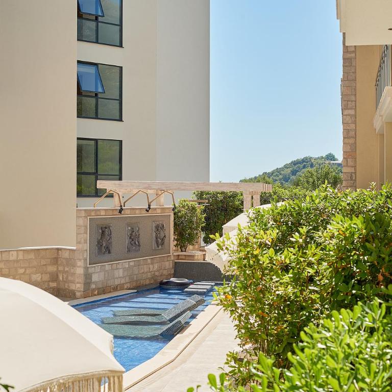 BigMontenegro Dreams - Two-Bedroom Apartment with Pool View - 21