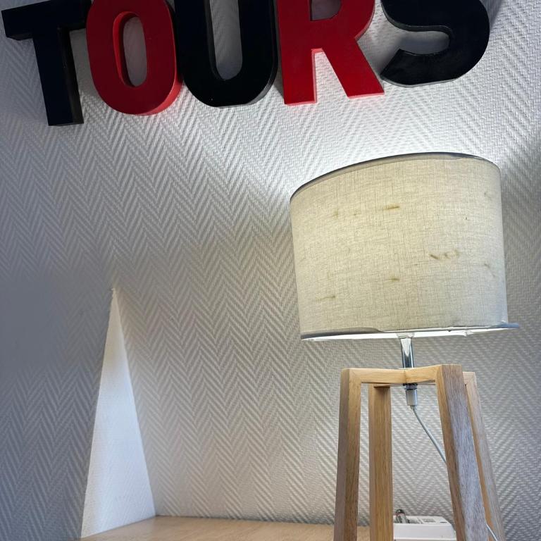 Gîtes Place Plumereau de Tours - One-Bedroom Apartment - 2