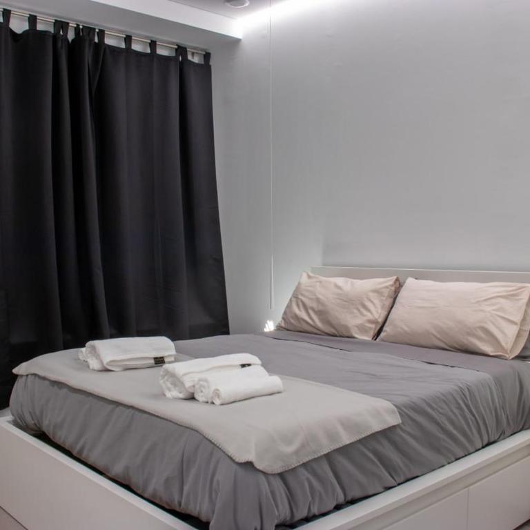 WHITE ROMA - elegant and comfortable - One-Bedroom Apartment with Terrace - 9