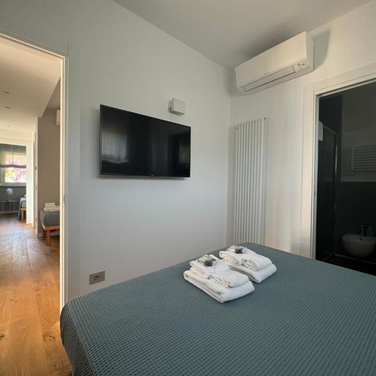 Exclusive designer apartment Facing Palmaria Island Spacious scenic terrace Bright Modern Interiors Fully equipped kitchen Air conditioning Private parking Up to 6 guests - Casa Vacanze - 37