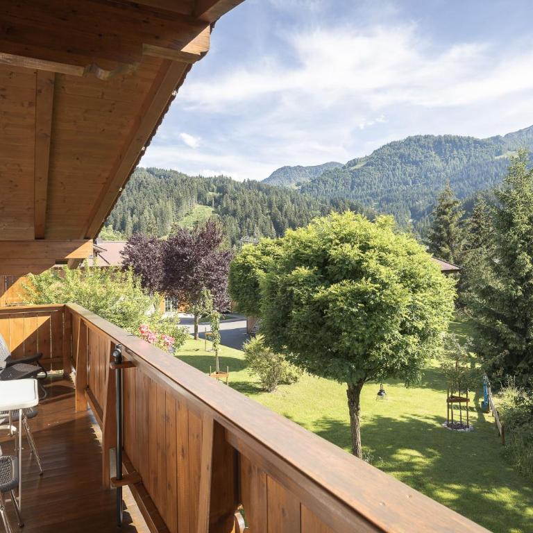 Feriendorf Wallenburg - Apartment mit 2 Schlafzimmern und Balkon - 1