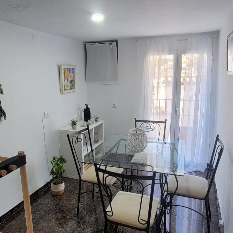 Casa del Castillo - Apartamento de 2 dormitorios con balcón y terraza - 13