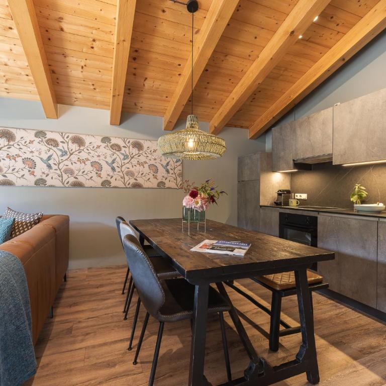 Feriendorf Wallenburg - Apartment mit 3 Schlafzimmern und Balkon - 10