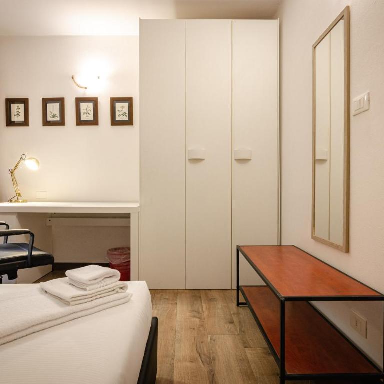 Casa Zamboni - Two-Bedroom Apartment - 13