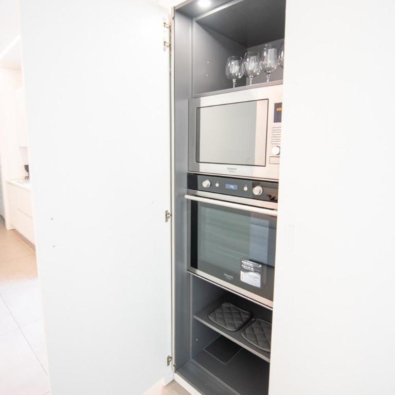 WHITE ROMA - elegant and comfortable - One-Bedroom Apartment with Terrace - 8