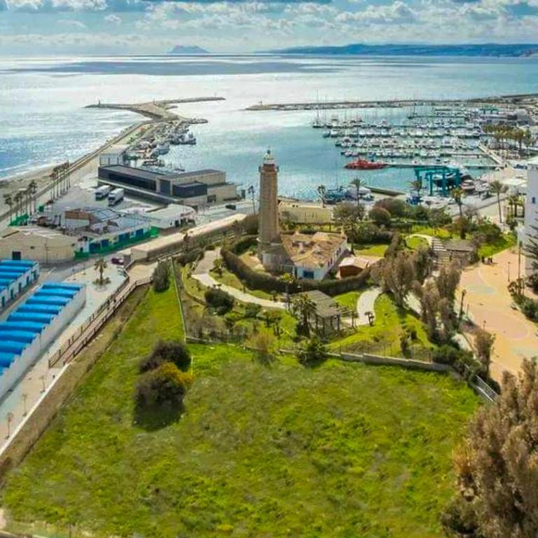 Apto Junto la Playa el Cristo cerca de Puerto - Apartamento de 1 dormitorio - 40