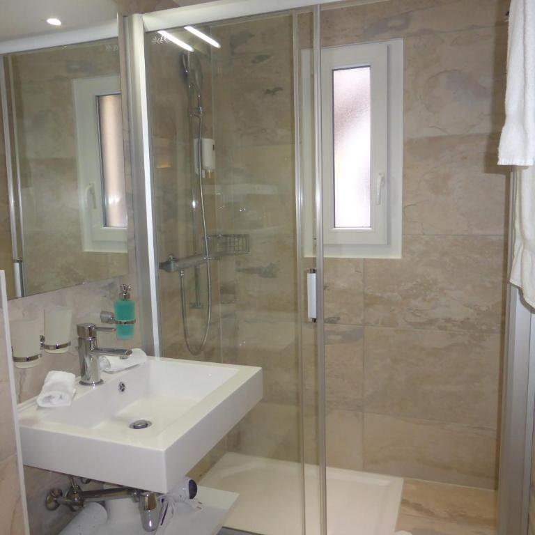 Hotel Helvetia Intergolf - Chambre Simple Économique - 5