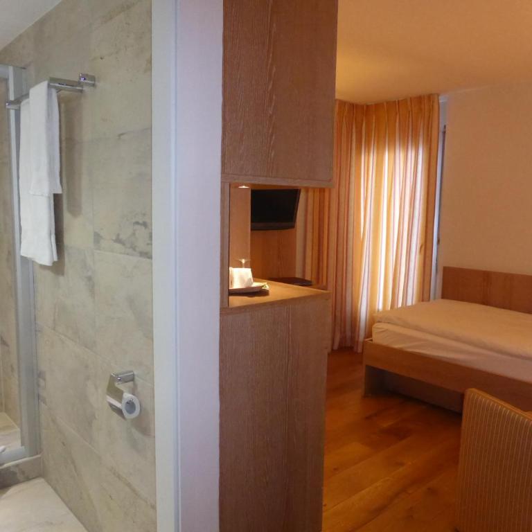 Hotel Helvetia Intergolf - Chambre Simple Économique - 3
