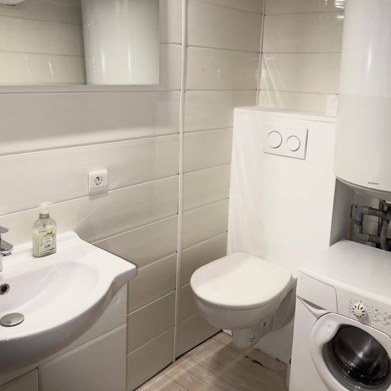 Duplex neuf à 30s des plages - One-Bedroom Apartment - 7
